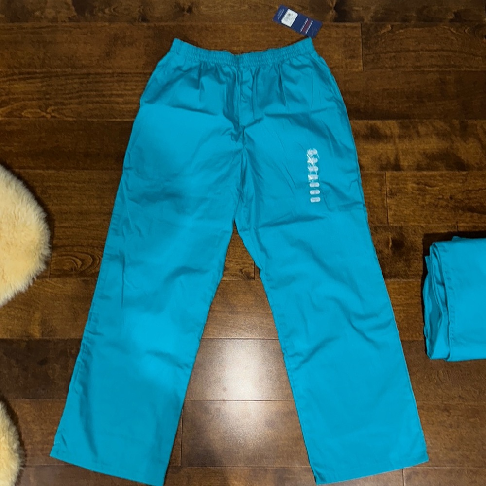 Cherokee pants Teal Medium petite NWT